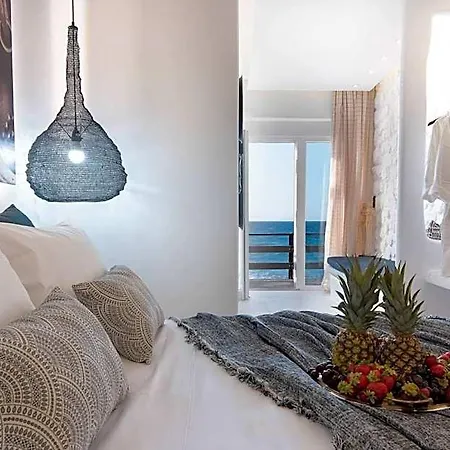 Lägenhetshotell Portara Seaside Luxury