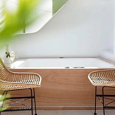 Portara Seaside Luxury