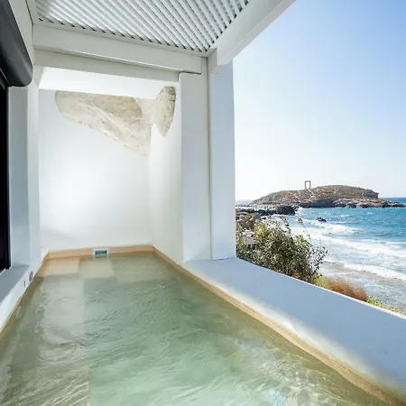 Portara Seaside Luxury Appart hôtel 4*