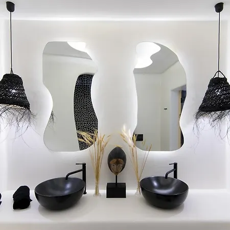 Portara Seaside Luxury Ξενοδοχείο με διαμερίσματα