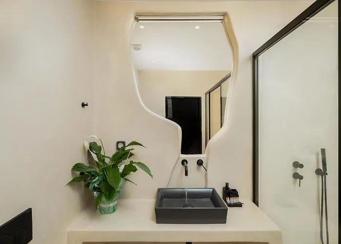 Portara Seaside Luxury Aparthotel Naxos City