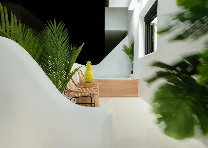 Portara Seaside Luxury Naxos City