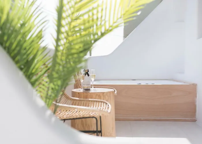 Portara Seaside Luxury Naxos City